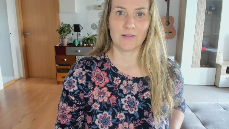 Bustybeauty18's Streamate show and profile