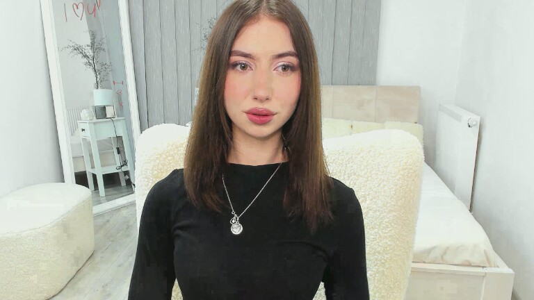 SarahTray's Streamate show and profile