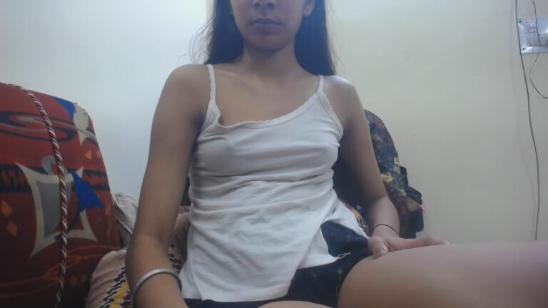 KajalDarlingg's Streamate show and profile