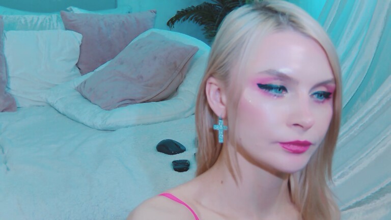 DenLina's Streamate show and profile