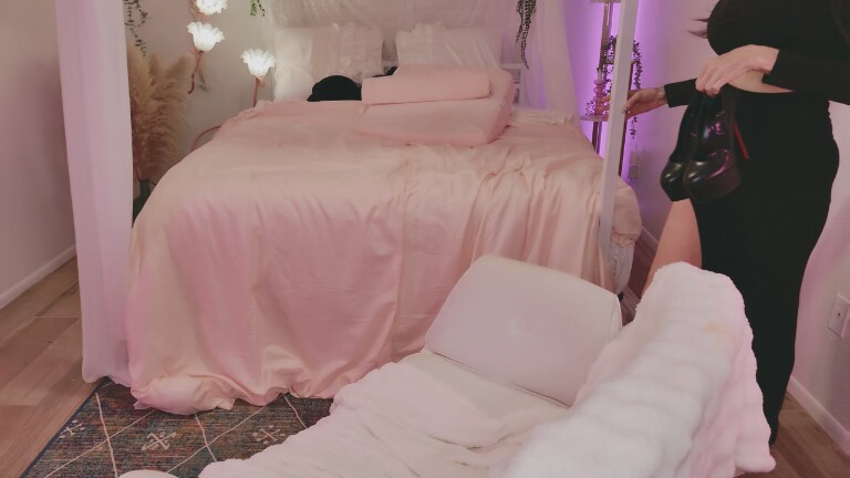 CorporateCutie's Streamate show and profile