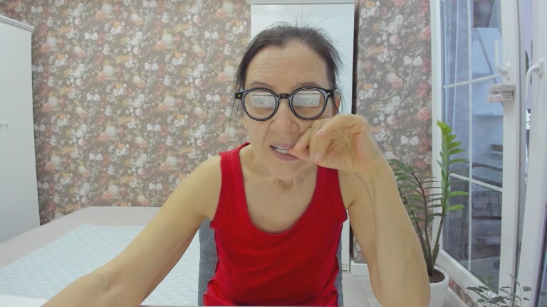 CharmChoice's Streamate show and profile