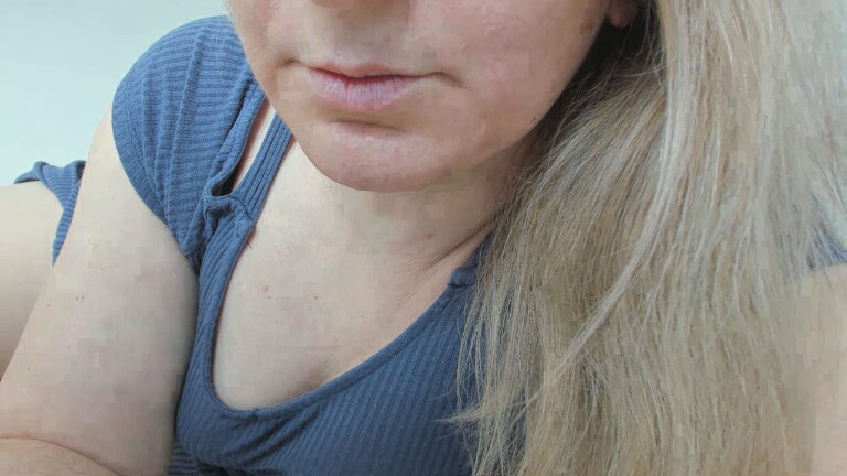 XxSweety_GirlxX's Streamate show and profile